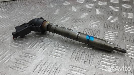 Форсунка дизельная audi Q7 (NNK32AL01)