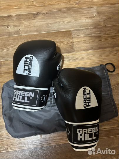Боксерские перчатки грин хилл 16 oz
