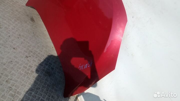 Капот Renault Megane