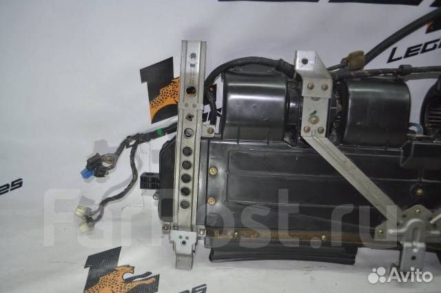 Печка верхняя Nissan Caravan arme24 TD27