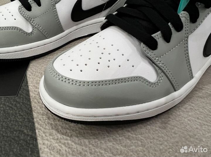 Nike Air Jordan 1 Low light smoke grey Оригинал