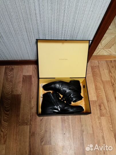 Ботинки мужские зимние Tj Collection 43 р Италия