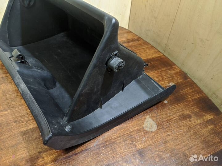 Бардачок Hyundai Solaris 1 рестайлинг