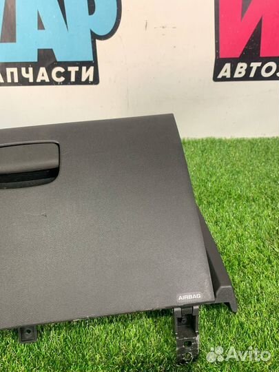 Бардачок Buick Encore GX 2021