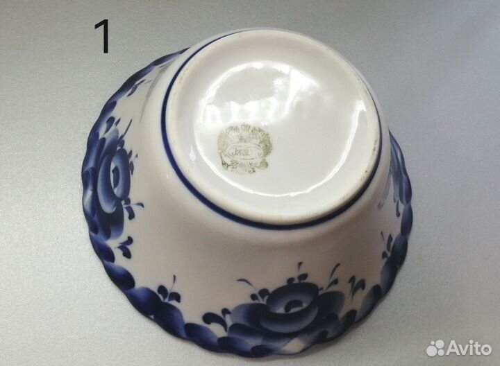 Гжель. Тарелка глубокая 17см