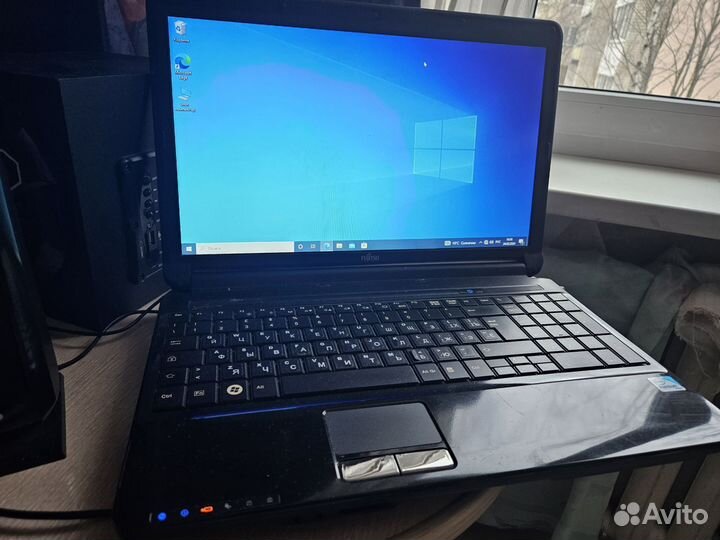 Ноутбук fujitsu lifebook 15,3