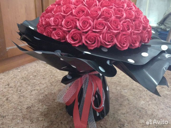 Букеты из мыльных цветов,101 роза