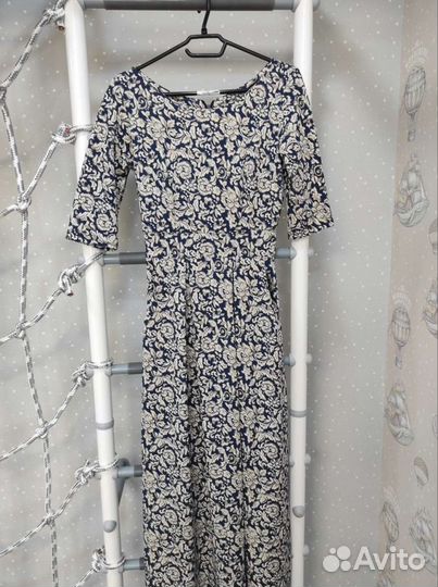 Платье 44 размер