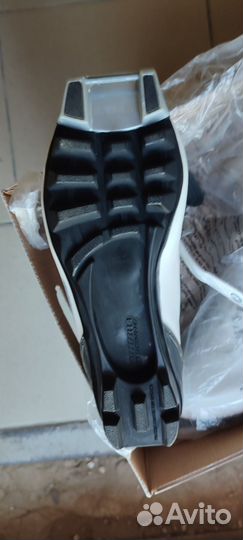 Ботинки для беговых лыж