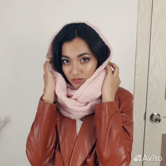 Нежный вязаный снуд Ostin