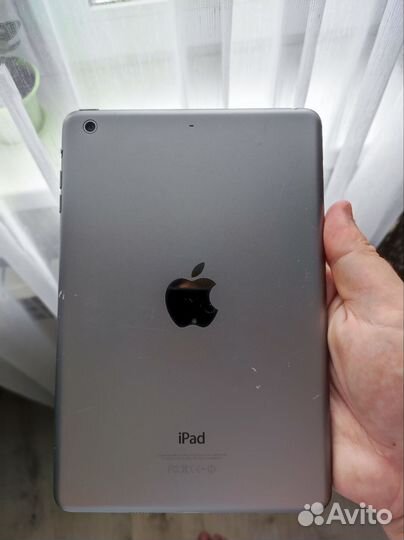 iPad mini 2 WiFi 64gb