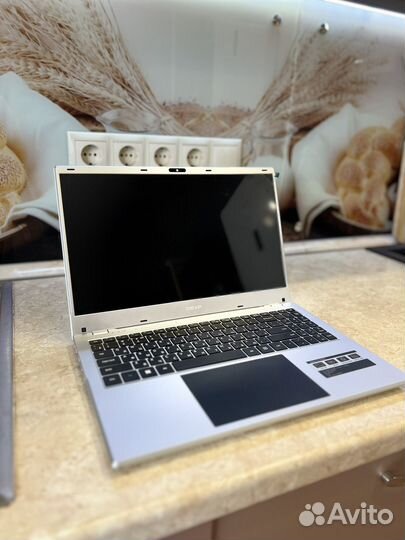 Ноутбук Dexp aquilon C15-ICW300