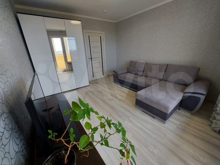 1-к. квартира, 35 м², 9/9 эт.