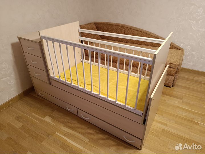 Детская кроватка трансформер