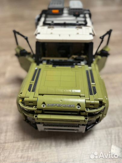 Lego technic Land Rover 42110