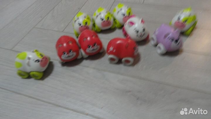 Машинки простые, инерционные и заводные