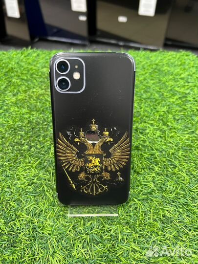 iPhone 11, 64 ГБ