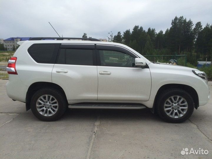 Land Cruiser Prado 150 Ветровики с хромом E6HB6