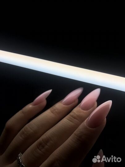 Маникюр на дому