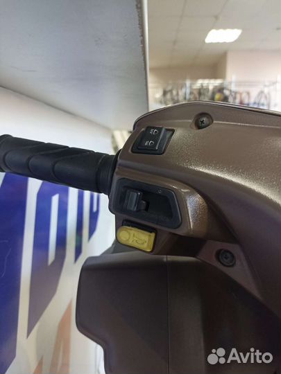 Скутер Honda Dio AF-68 Cesta