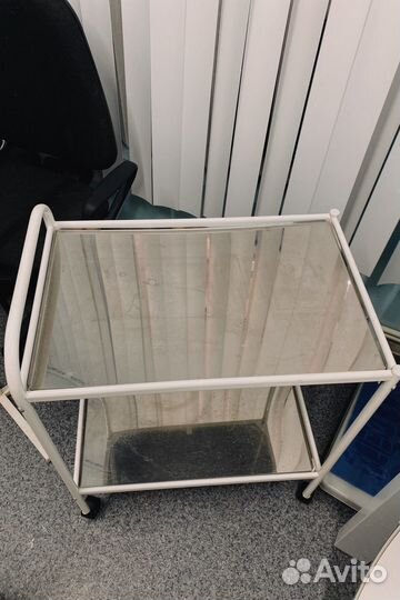 Медицинская тележка косметологический столик