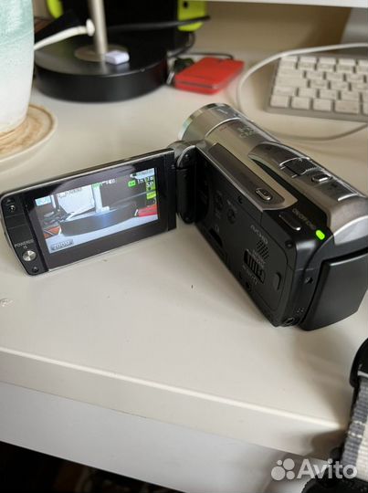 Видеокамера Canon legria hf m306