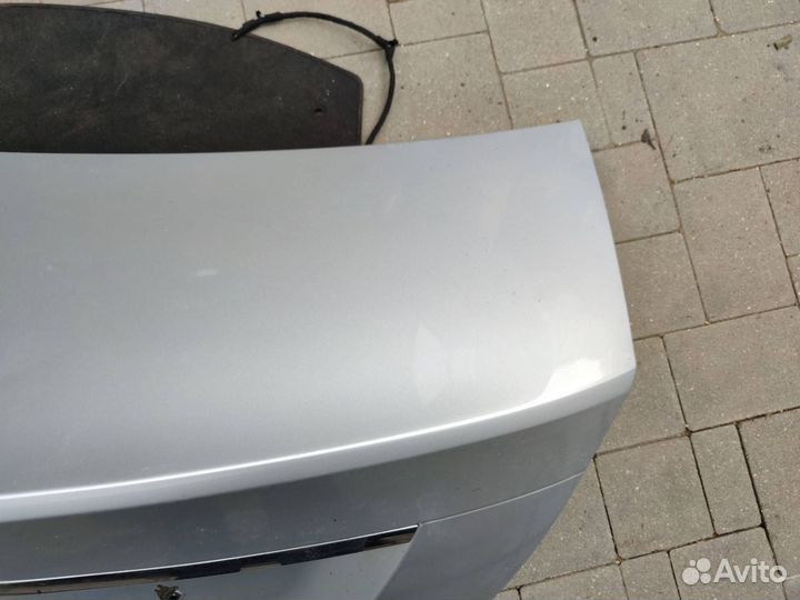 Крышка (дверь) багажника Mercedes-Benz C-Класс