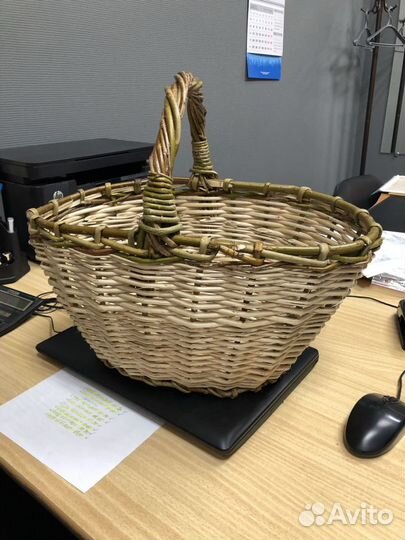 Корзина плетеная