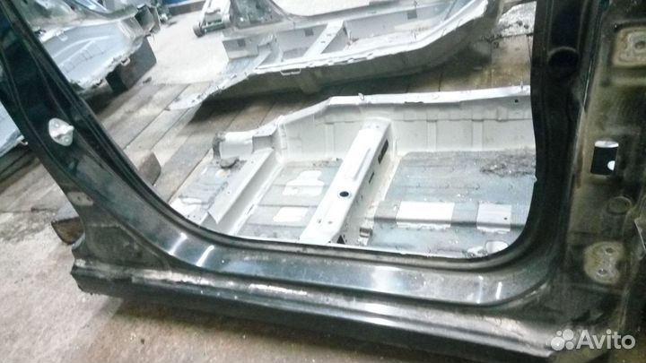 Передний правый порог hyundai solaris 1