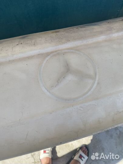 Корыто w124 универсал оригинал