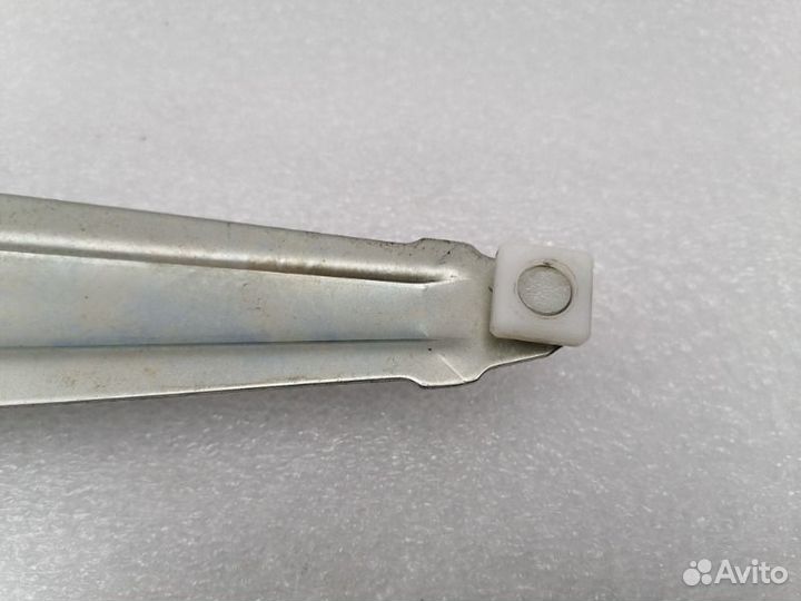 Стеклоподъемник задний правый Toyota Camry XV50 55