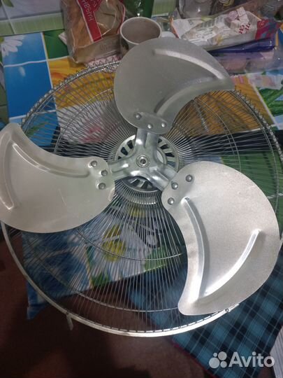 Вентилятор напольный mystery