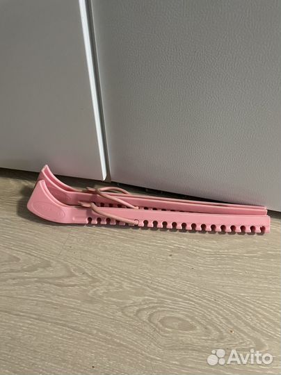 Чехлы для коньков