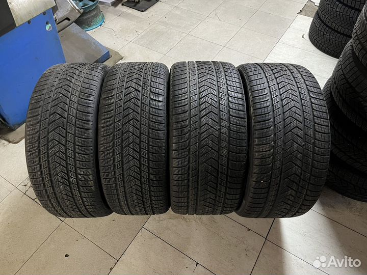 Pirelli Scorpion Winter 285/40 R22 и 325/35 R22