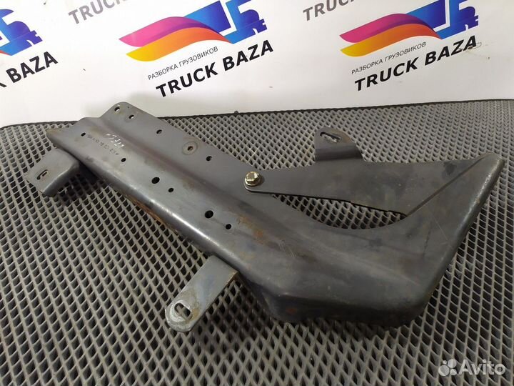 Кронштейн крепления крыла Mercedes-Benz Atego