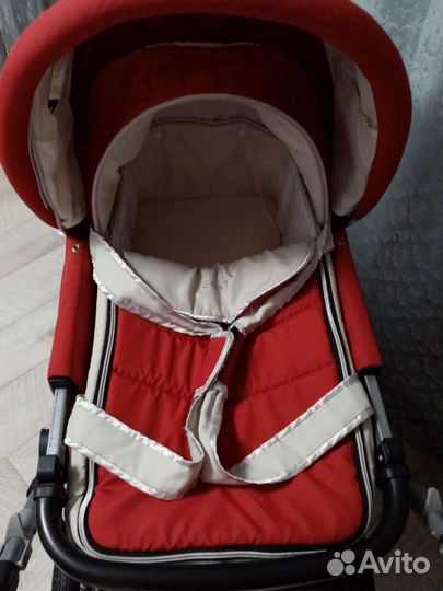 Коляска Geoby