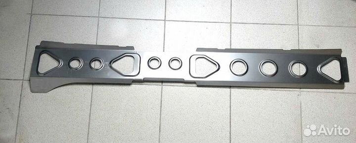 Усилитель порога Нива Шевроле 2123 левый