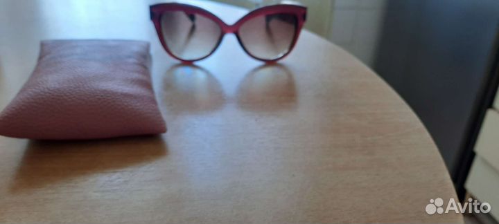 Солнцезащитные очки женские новые