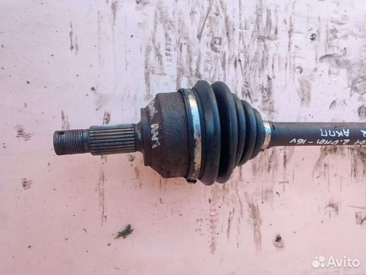 Полуось передняя правая (приводной вал, шрус) Peug
