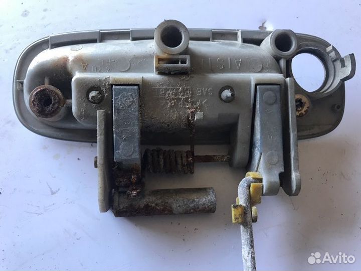 Ручка двери внешняя передняя левая Toyota Corona