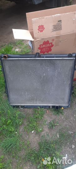 Радийатыр toyota,200
