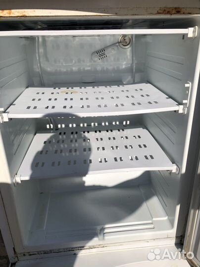 Холодильник бу не рабочий