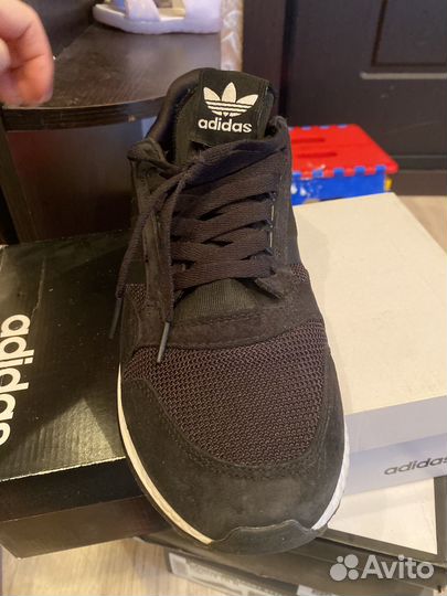 Adidas мужские кроссовки