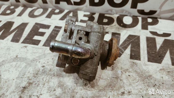 Насос гидроусилителя руля Volkswagen Golf 4, V-1.6