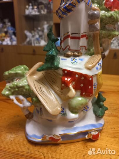 Статуэтка Сказка о рыбаке и рыбке(Бабка)