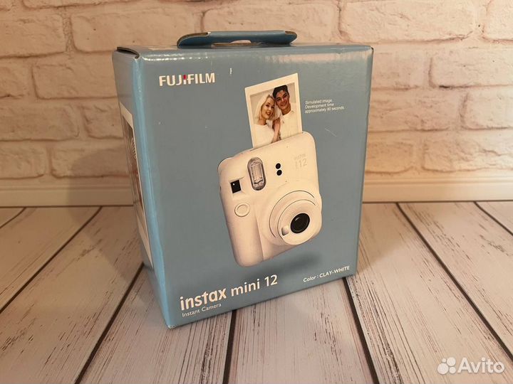 Fujifilm Instax Mini 12 Clay White Новая