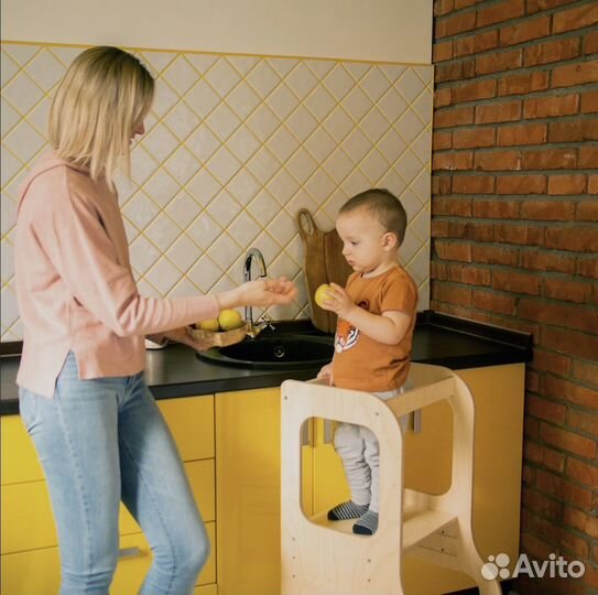 Башня помощника монтессори