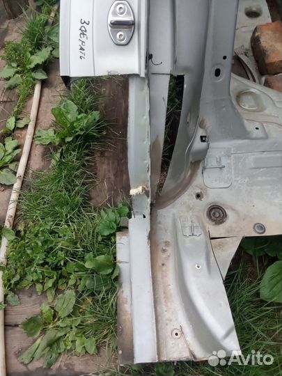 Четверть задняя правая Volkswagen Polo 5 sedan