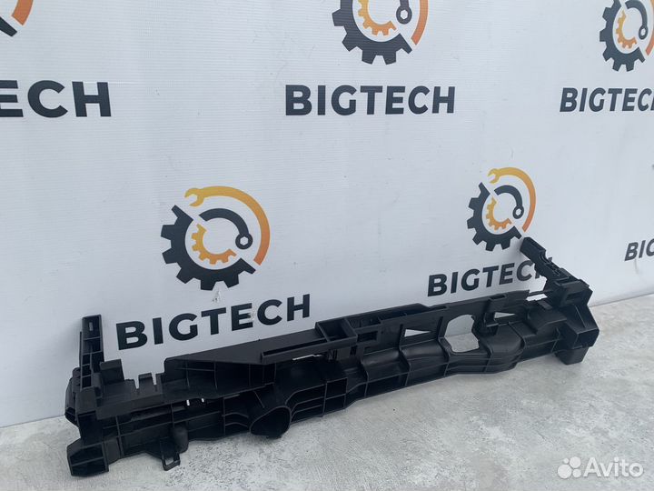 Рамка радиатора Mercedes Glc X253 A0995044118