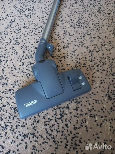 Моющий пылесос Tomas twin XT